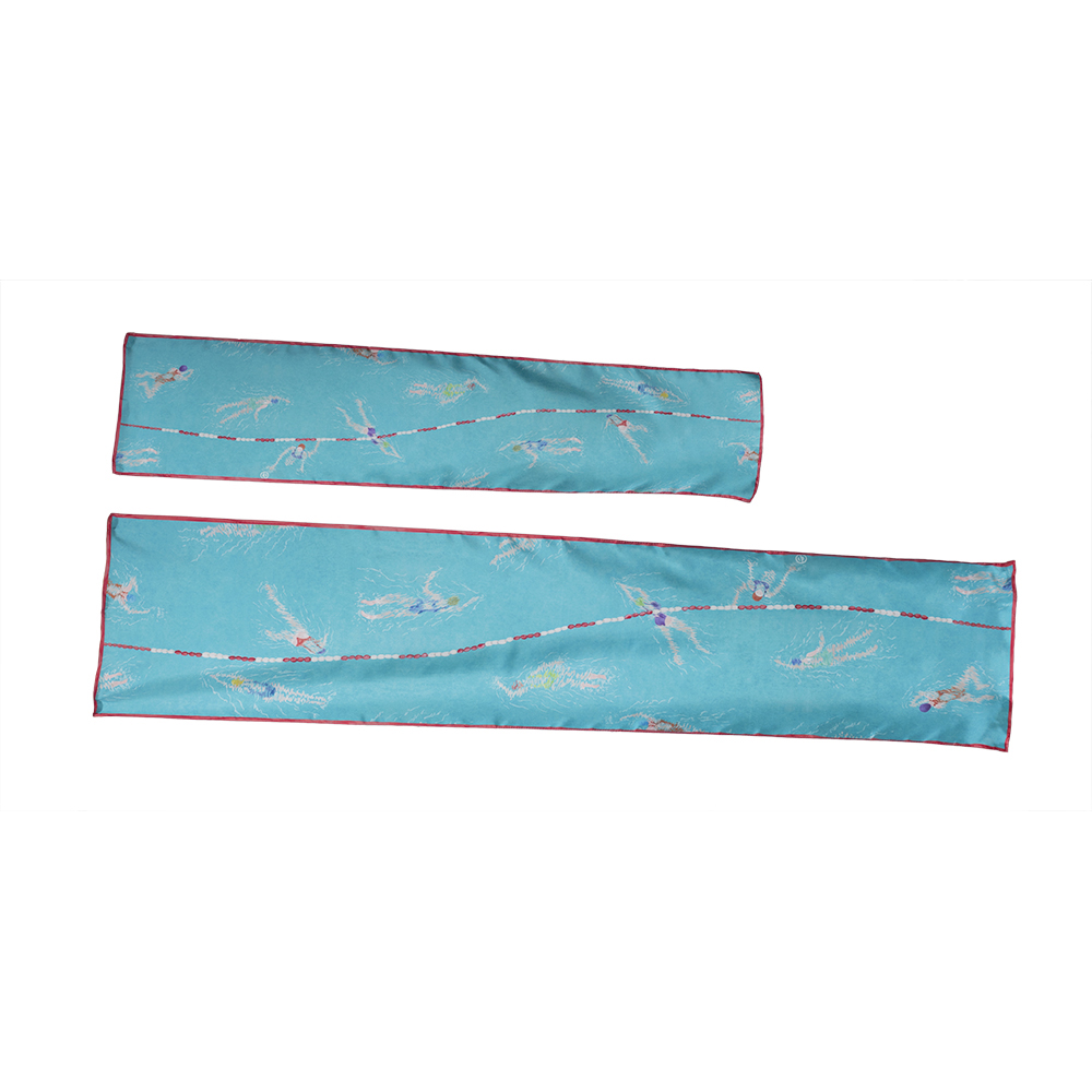 2 tailles disponibles foulard en twill de soie Nageuses Turquoise- Céline Dominiak