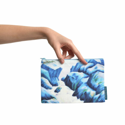 Pochette à zip paysage Cascade bleu en coton et lin – Image 3