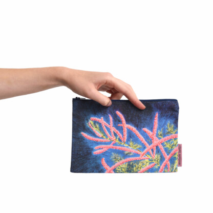 Pochette zippée bleu et rose en coton en lin - Fleur - Tamaris – Image 3